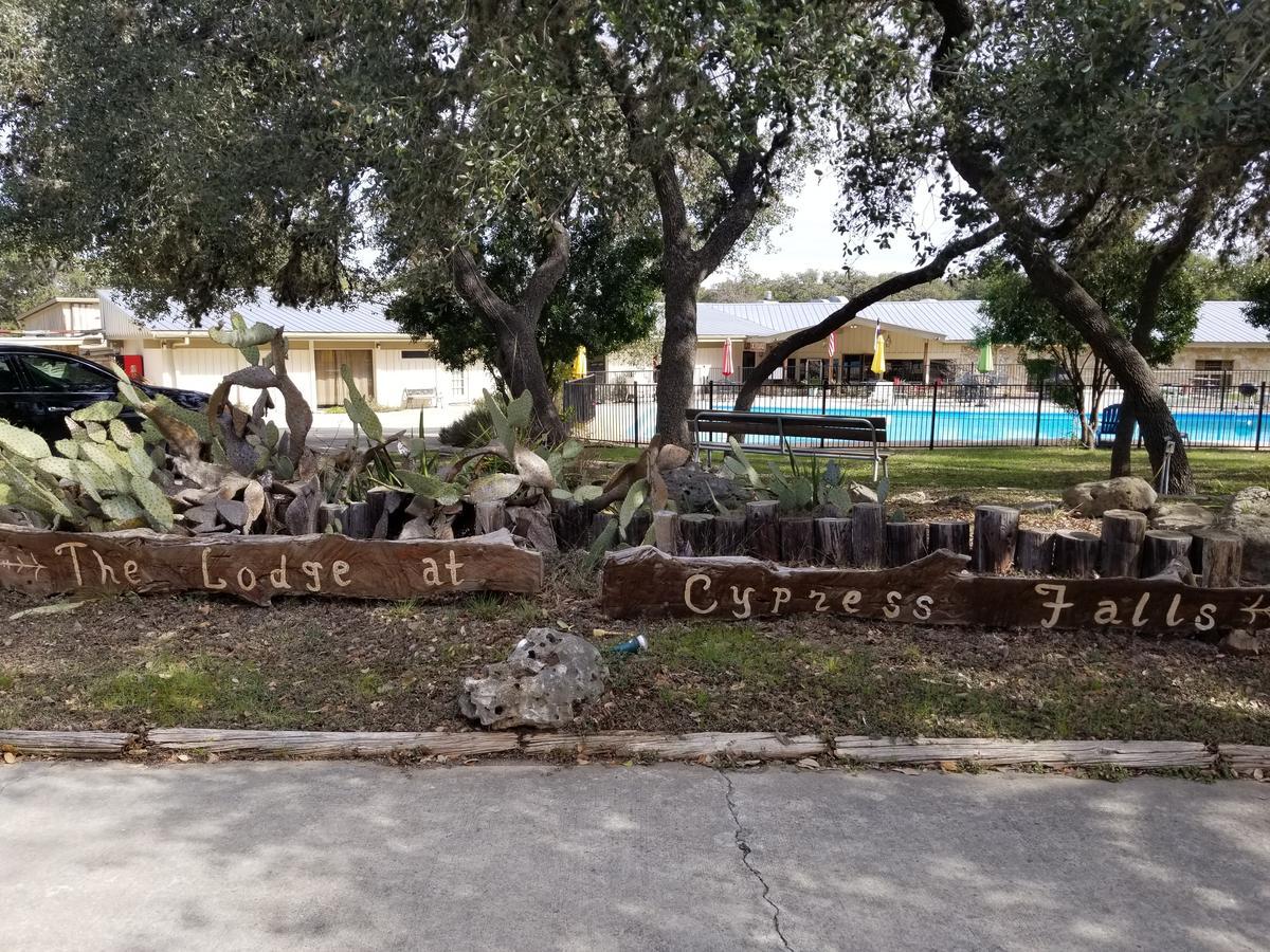 The Lodge At Cypress Falls 윔벌리 외부 사진