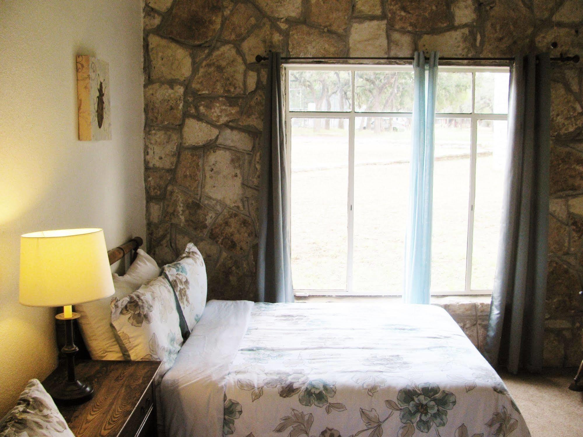 The Lodge At Cypress Falls 윔벌리 외부 사진